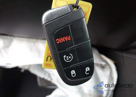 2020 Jeep Renegade Upland 4X4 from USA, damaged, VIN ZACNJBABXLPL53923